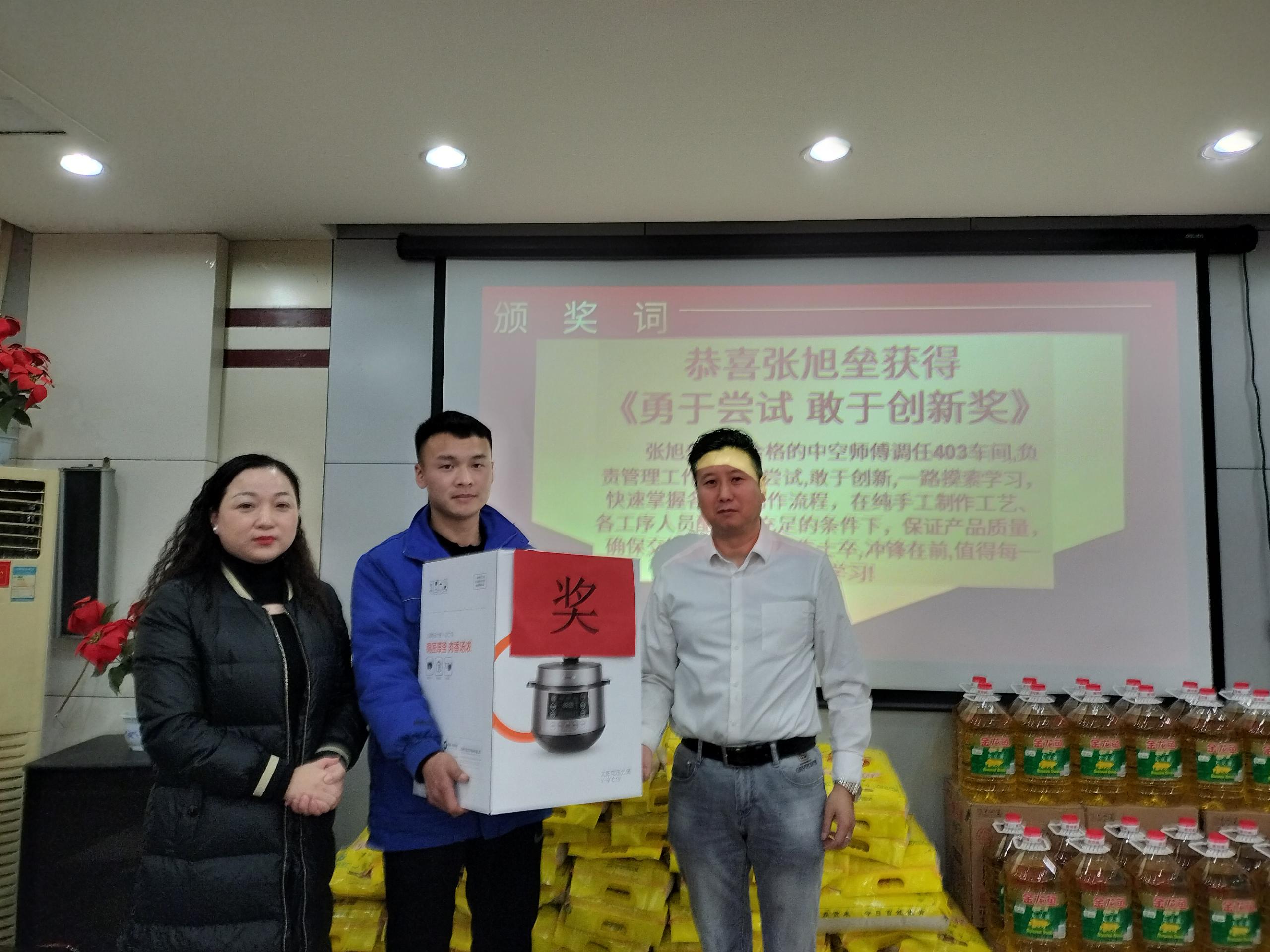 1675653703852931.jpg 1675653703852931.jpg